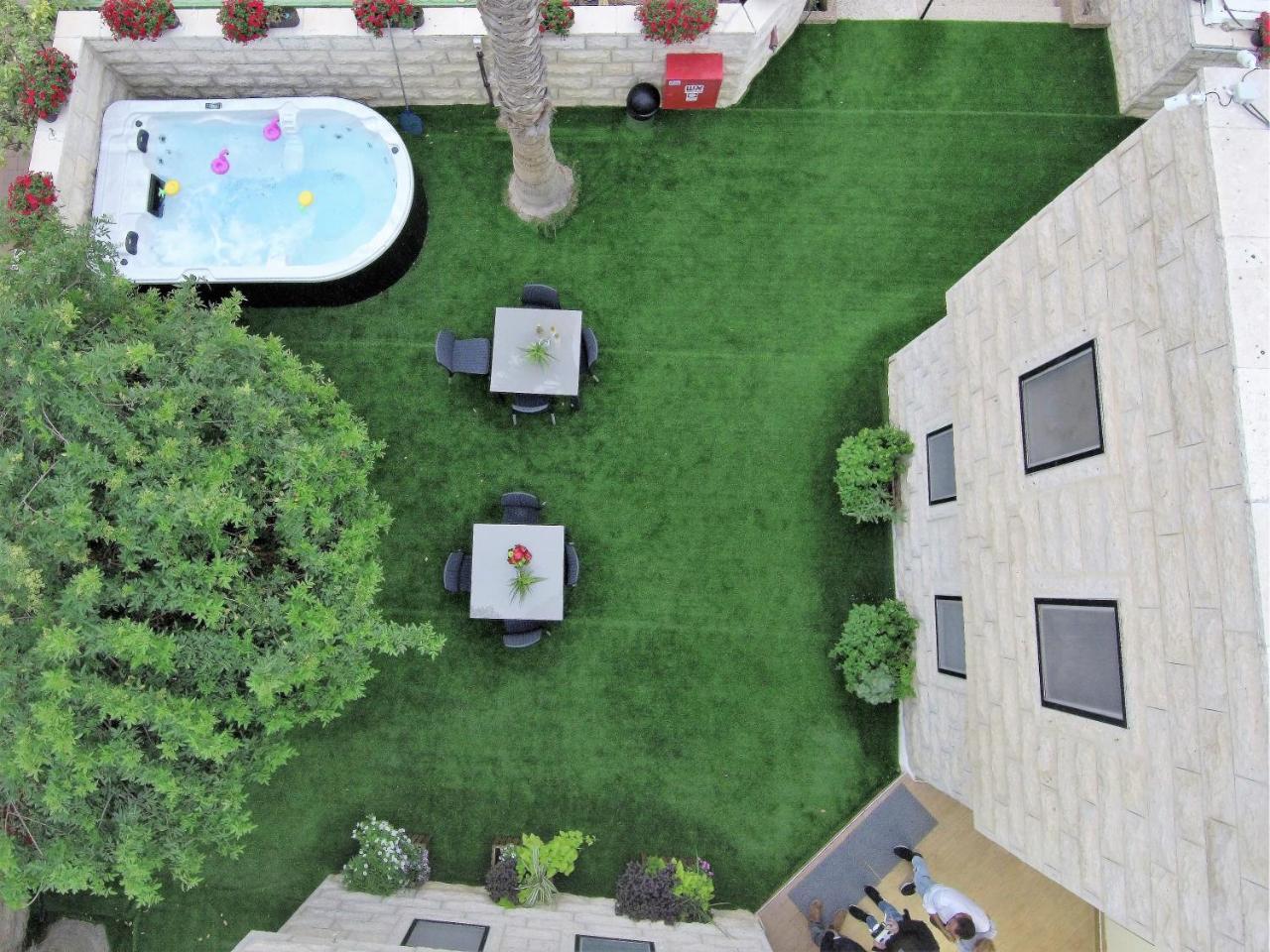 Hotel La Finca - Luxury Suites Hotel Μπερ Σεβά Εξωτερικό φωτογραφία