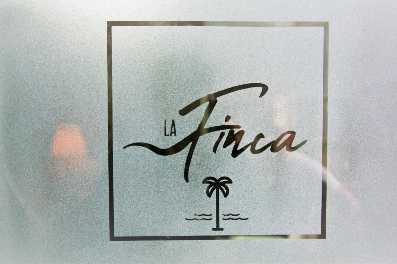 Hotel La Finca - Luxury Suites Hotel Μπερ Σεβά Εξωτερικό φωτογραφία