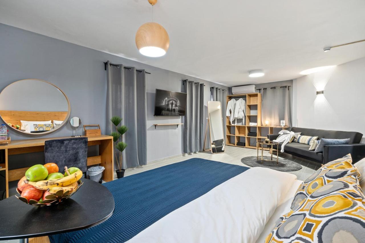 Hotel La Finca - Luxury Suites Hotel Μπερ Σεβά Εξωτερικό φωτογραφία