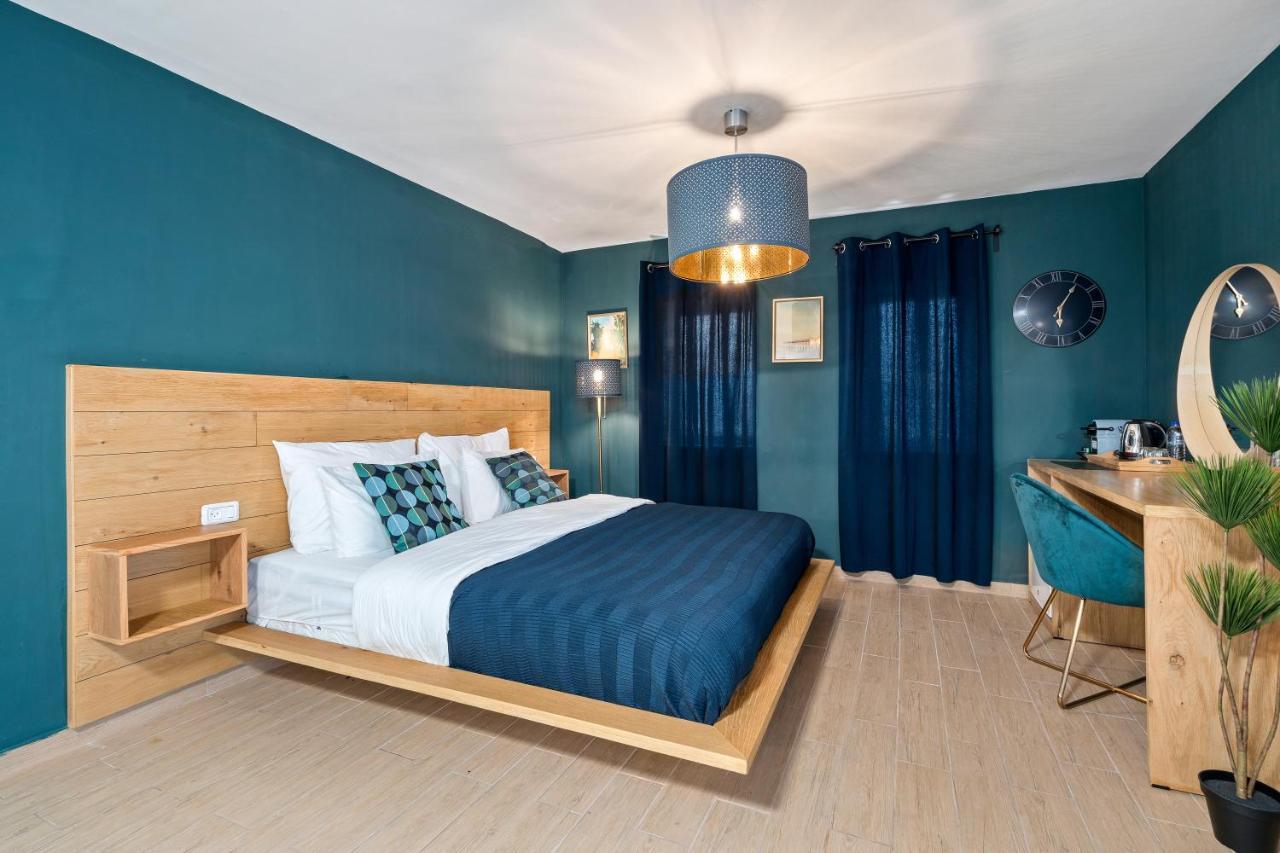Hotel La Finca - Luxury Suites Hotel Μπερ Σεβά Εξωτερικό φωτογραφία