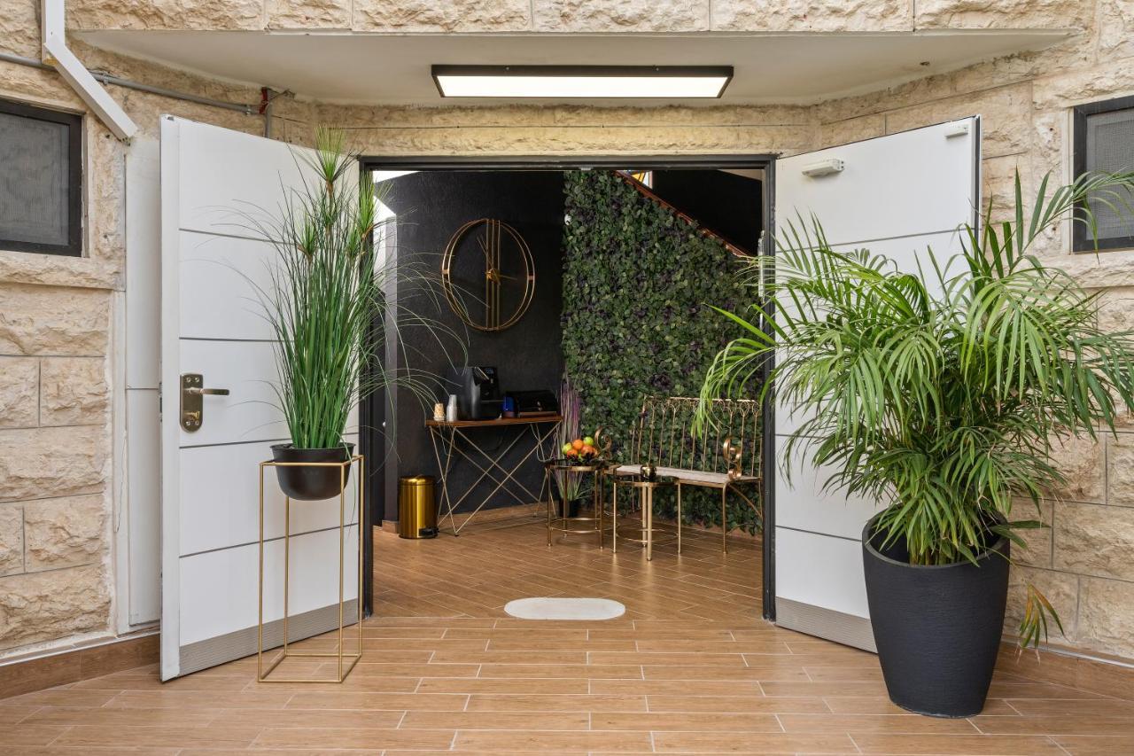 Hotel La Finca - Luxury Suites Hotel Μπερ Σεβά Εξωτερικό φωτογραφία